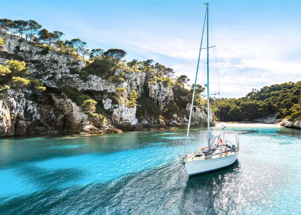 Nautic Alliance yacht charter Mallorca Bay