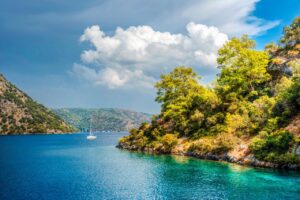 Schöne Bucht in der Türkei beim Segeln ab Göcek